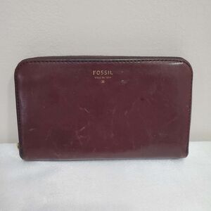 Fossil Zip-Around Leather Wallet Burgundy